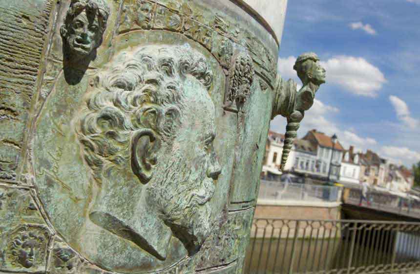 Amiens : ville de Jules Verne !