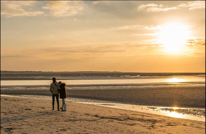 Coucher de soleil romantique sur la plage de Wissant