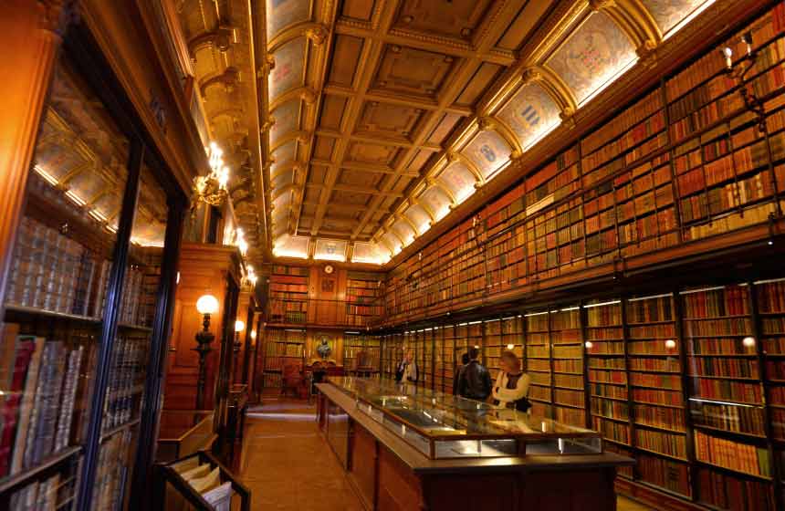 La bibliothèque du Domaine de Chantilly
