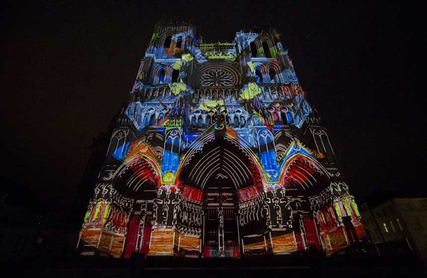 Colorisation de la cathédrale d’Amiens du 1er au 31 décembre 2022