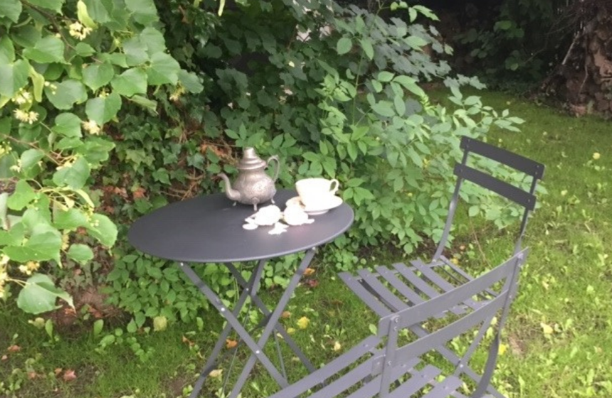 Thé au jardin