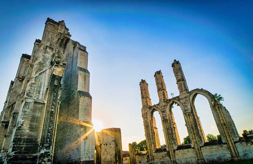 So romantic : les ruines de l'Abbaye Saint Bertin à Saint Omer